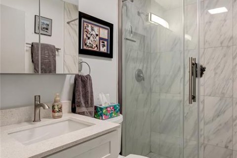 Condo in Clearwater, Florida, 2 bedrooms  № 2092982 - photo 24