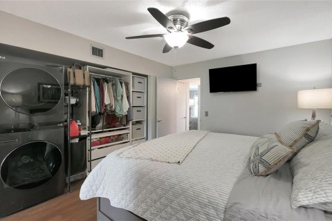 Condo in Clearwater, Florida, 2 bedrooms  № 2092982 - photo 19