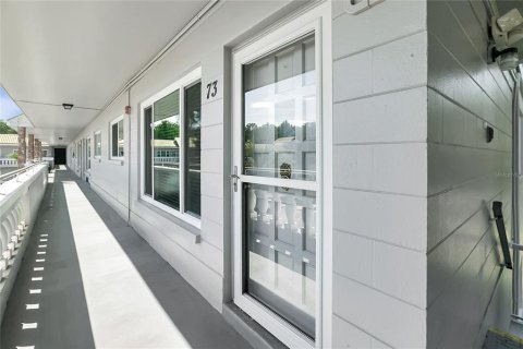 Condo in Clearwater, Florida, 2 bedrooms  № 2092982 - photo 26