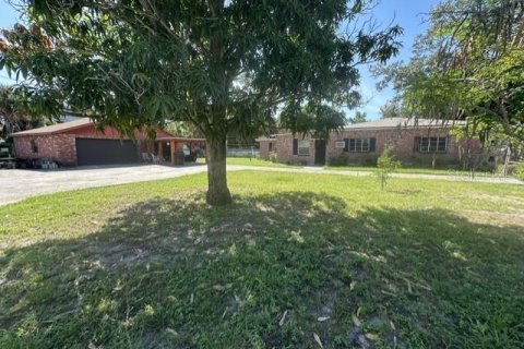Villa ou maison à Saint Petersburg, Floride 3 chambres, 135.45 m2 № 2373521