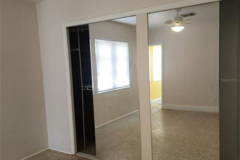 Apartment in Madeira Beach, Florida 2 bedrooms, 83.61 sq.m. № 2112620 - photo 7