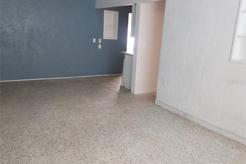 Apartment in Madeira Beach, Florida 2 bedrooms, 83.61 sq.m. № 2112620 - photo 3