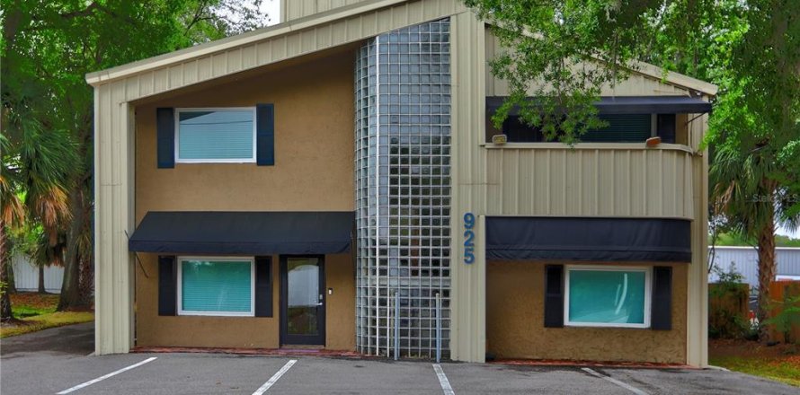 Immobilier commercial à Winter Springs, Floride № 1618596