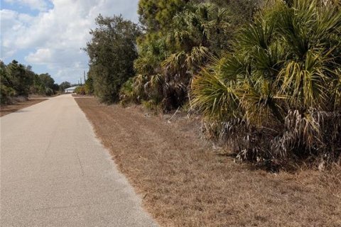 Land in North Port, Florida № 2217272 - photo 5