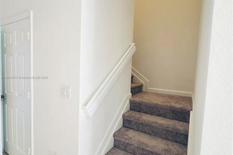 Adosado en alquiler en Miami, Florida, 3 dormitorios, 133.87 m2 № 1958591 - foto 12