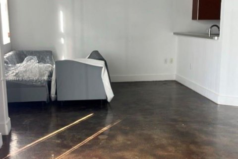 Снять в аренду кондоминиум в Майами, Флорида 1 спальня, 76.83м2, № 1947998 - фото 7