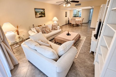Condo in Boca Raton, Florida, 2 bedrooms  № 2421486 - photo 8