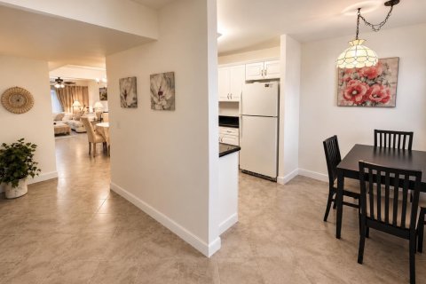 Condo in Boca Raton, Florida, 2 bedrooms  № 2421486 - photo 3