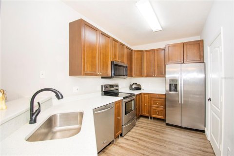 Condominio en venta en Tampa, Florida, 1 dormitorio, 88.35 m2 № 1523118 - foto 6