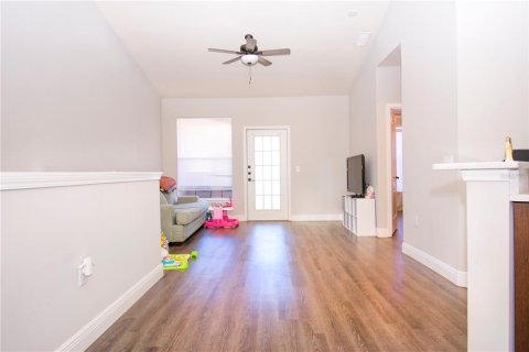 Condominio en venta en Tampa, Florida, 1 dormitorio, 88.35 m2 № 1523118 - foto 4