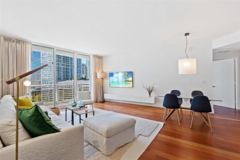 Condo in Miami, Florida, 2 bedrooms  № 2056293 - photo 4