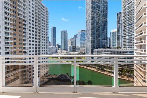 Condo in Miami, Florida, 2 bedrooms  № 2056293 - photo 18