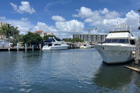 Купить коммерческую недвижимость в Майами, Флорида 417.32м2, № 2044918 - фото 14