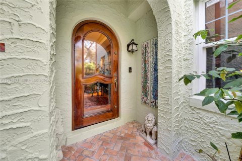 Villa ou maison à vendre à Miami, Floride: 5 chambres, 287.07 m2 № 2036182 - photo 20