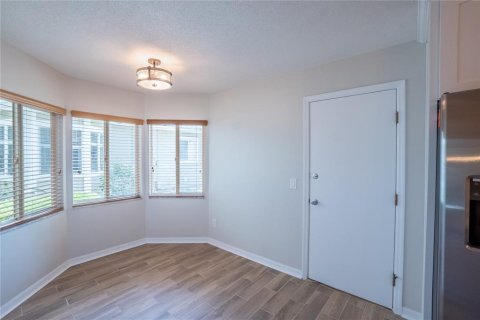 Adosado en venta en Ormond Beach, Florida, 3 dormitorios, 168.9 m2 № 1750285 - foto 10