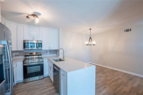 Townhouse in Ormond Beach, Florida 3 bedrooms, 168.9 sq.m. № 1750285 - photo 7
