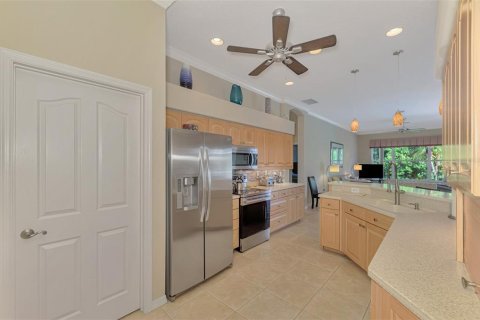 House in Venice, Florida 3 bedrooms, 198.81 sq.m. № 2195892 - photo 30