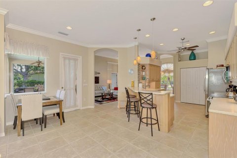 House in Venice, Florida 3 bedrooms, 198.81 sq.m. № 2195892 - photo 25