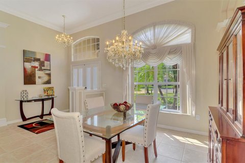 House in Venice, Florida 3 bedrooms, 198.81 sq.m. № 2195892 - photo 16