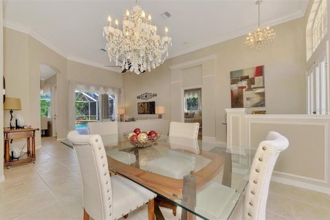 House in Venice, Florida 3 bedrooms, 198.81 sq.m. № 2195892 - photo 17