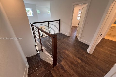 Villa ou maison à louer à Homestead, Floride: 4 chambres, 237.74 m2 № 2152447 - photo 12
