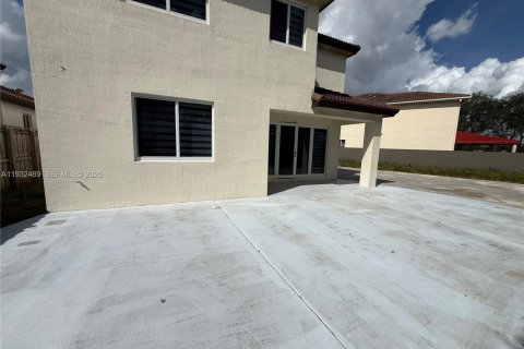 Villa ou maison à louer à Homestead, Floride: 4 chambres, 237.74 m2 № 2152447 - photo 24
