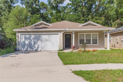Villa ou maison à High Springs, Floride 3 chambres, 120.03 m2 № 2418636