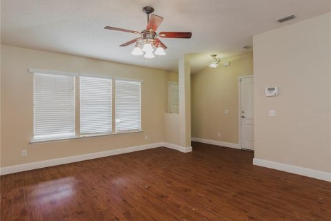 Villa ou maison à louer à High Springs, Floride: 3 chambres, 120.03 m2 № 2418636 - photo 2