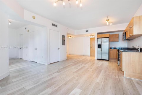 Condo in Miami, Florida, 1 bedroom  № 2186168 - photo 27