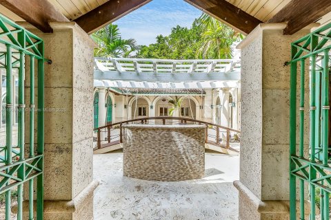 Снять в аренду виллу или дом в Майами, Флорида 3 спальни, 431.62м2, № 1966777 - фото 5