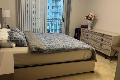 Copropriété à louer à Hallandale Beach, Floride: 2 chambres, 100.43 m2 № 2011997 - photo 16