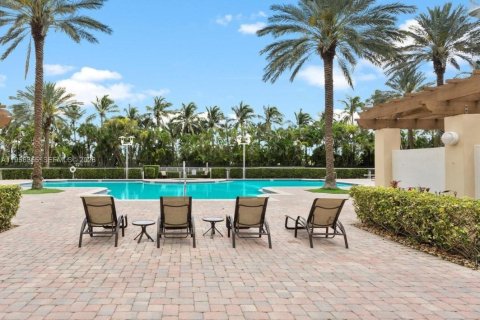 Copropriété à louer à Hallandale Beach, Floride: 2 chambres, 100.43 m2 № 2011997 - photo 8