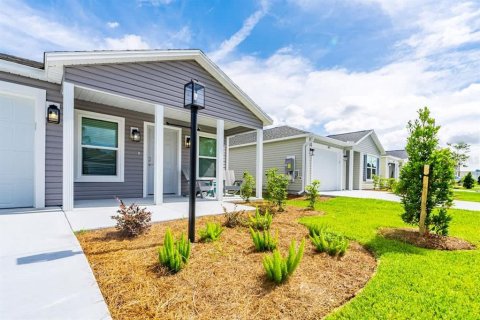 Casa en The Villages, Florida 2 dormitorios, 94.39 m2 № 2092703