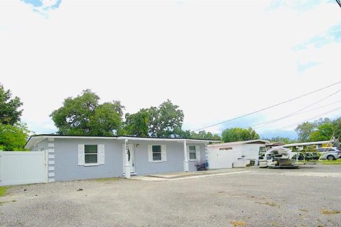 Villa ou maison à vendre à Tampa, Floride: 4 chambres, 136.38 m2 № 2149412 - photo 3