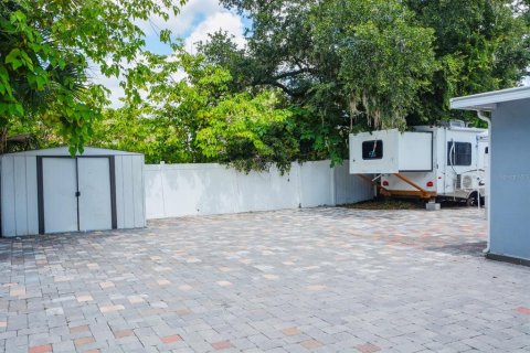 Villa ou maison à vendre à Tampa, Floride: 4 chambres, 136.38 m2 № 2149412 - photo 29