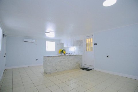 Villa ou maison à vendre à Tampa, Floride: 4 chambres, 136.38 m2 № 2149412 - photo 20