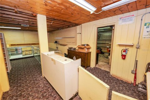 Propiedad comercial en venta en Lakeland, Florida, 211.82 m2 № 1894732 - foto 14