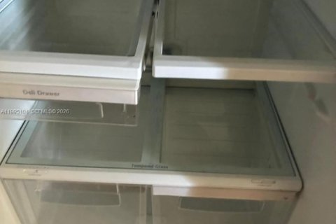 Снять в аренду кондоминиум в Халландейл-Бич, Флорида 1 спальня, 60.39м2, № 2060603 - фото 21