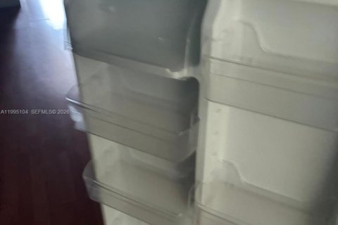 Снять в аренду кондоминиум в Халландейл-Бич, Флорида 1 спальня, 60.39м2, № 2060603 - фото 23