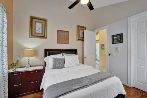 Villa ou maison à vendre à Pembroke Pines, Floride: 5 chambres, 341.23 m2 № 2085190 - photo 22