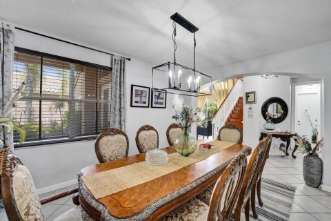 Villa ou maison à vendre à Pembroke Pines, Floride: 5 chambres, 341.23 m2 № 2085190 - photo 29