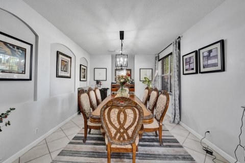 Villa ou maison à vendre à Pembroke Pines, Floride: 5 chambres, 341.23 m2 № 2085190 - photo 26