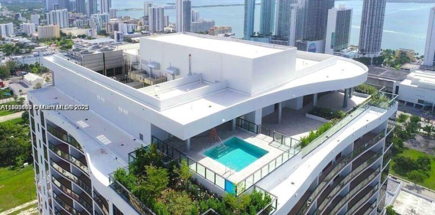 Condo in Miami, Florida, 1 bedroom  № 1954643