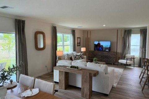Villa ou maison à louer à Weeki Wachee, Floride: 4 chambres, 246.19 m2 № 2103933 - photo 8