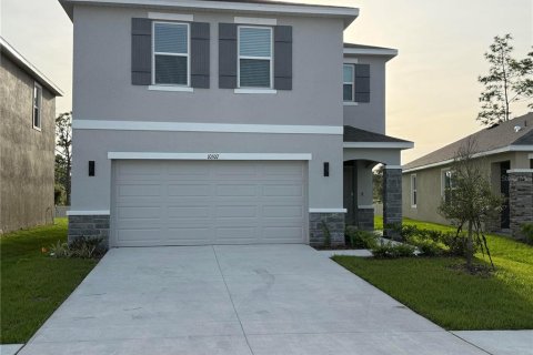 Villa ou maison à Weeki Wachee, Floride 4 chambres, 246.19 m2 № 2103933