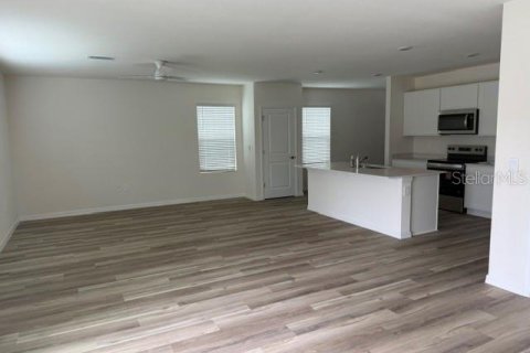 Villa ou maison à louer à Weeki Wachee, Floride: 4 chambres, 246.19 m2 № 2103933 - photo 7