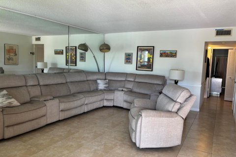 Condo à West Palm Beach, Floride, 2 chambres № 2173727