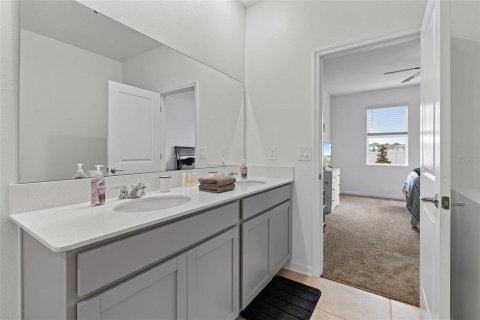 House in LIBERTY PRESERVE in Leesburg, Florida 4 bedrooms, 171.87 sq.m. № 1637985 - photo 17