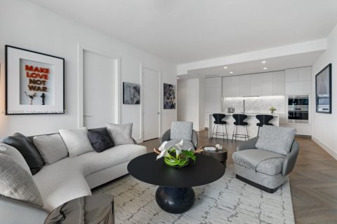 Condominio en alquiler en Miami Beach, Florida, 2 dormitorios, 115.66 m2 № 1937557 - foto 5