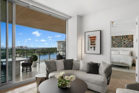 Condominio en alquiler en Miami Beach, Florida, 2 dormitorios, 115.66 m2 № 1937557 - foto 7